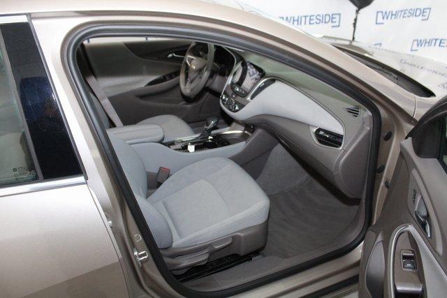 2022 Chevrolet Malibu Vehicle Photo in SAINT CLAIRSVILLE, OH 43950-8512