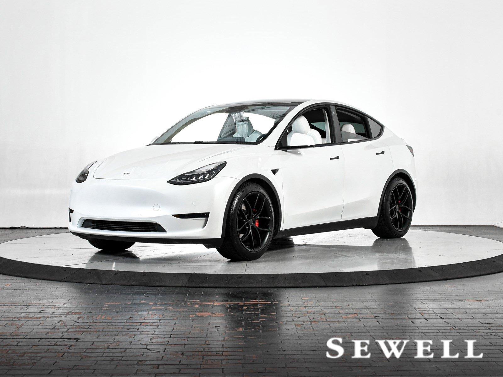 2020 Tesla Model Y Vehicle Photo in DALLAS, TX 75235