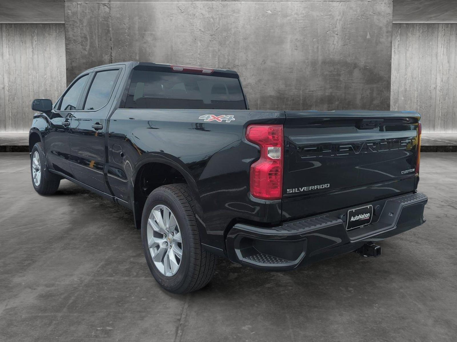 2024 Chevrolet Silverado 1500 Vehicle Photo in CLEARWATER, FL 33764-7163