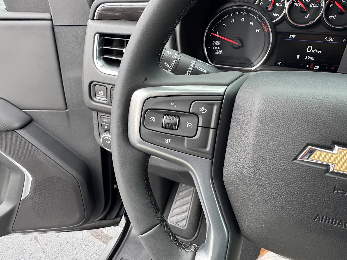 2024 Chevrolet Tahoe Vehicle Photo in BOONVILLE, IN 47601-9633