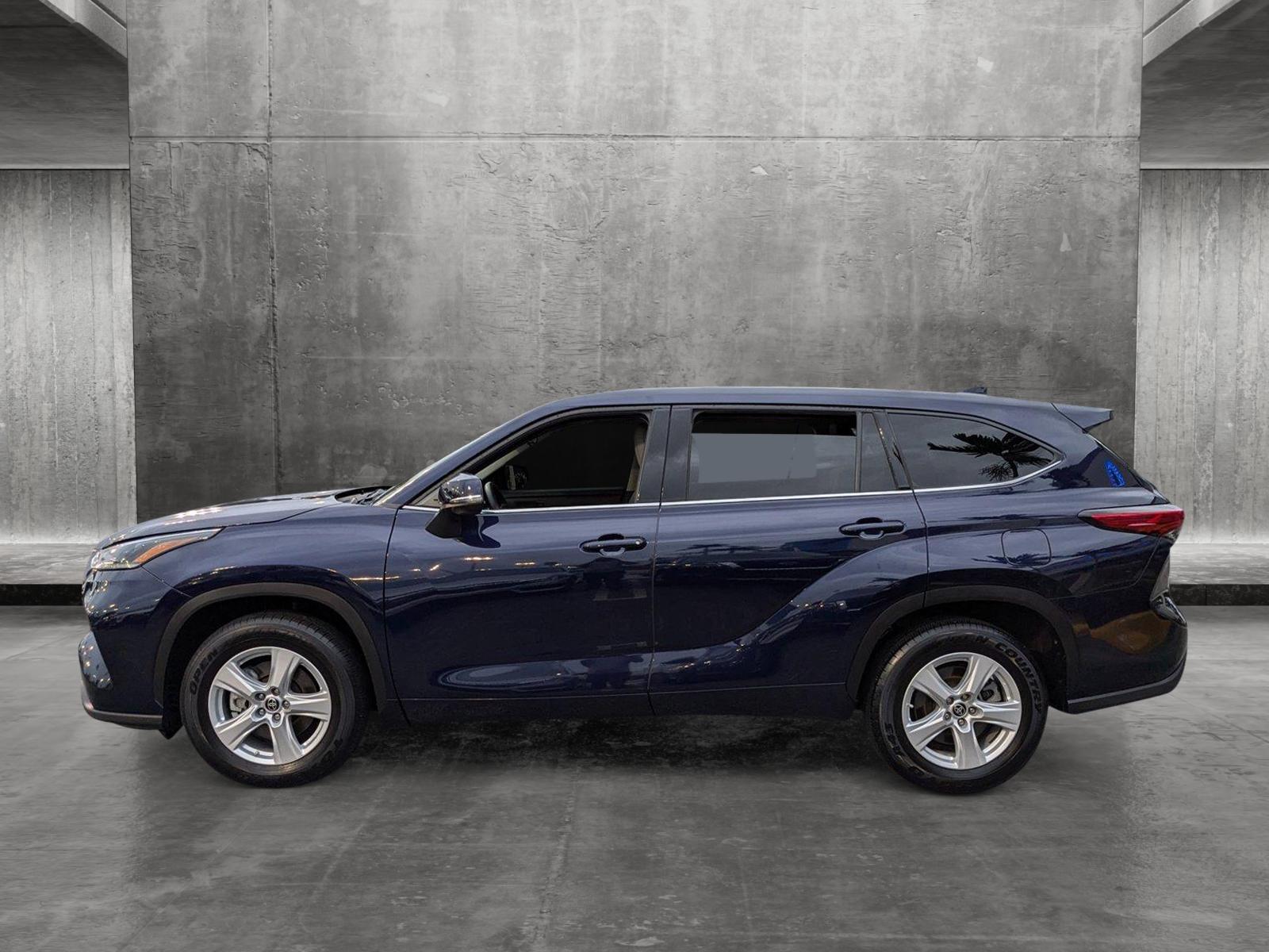 2021 Toyota Highlander Vehicle Photo in Miami, FL 33015