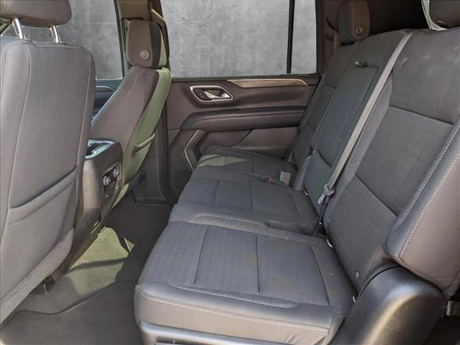 2021 Chevrolet Suburban Vehicle Photo in HOUSTON, TX 77034-5009