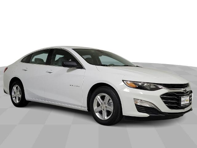 2022 Chevrolet Malibu Vehicle Photo in JOLIET, IL 60435-8135