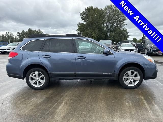 2014 Subaru Outback Vehicle Photo in Puyallup, WA 98371