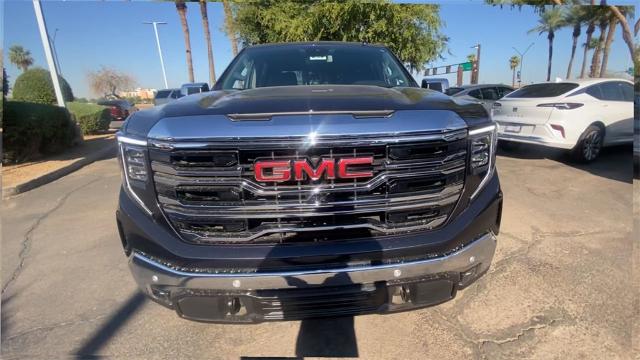 2024 GMC Sierra 1500 Vehicle Photo in GOODYEAR, AZ 85338-1310