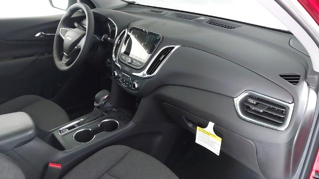 2024 Chevrolet Equinox Vehicle Photo in WENTZVILLE, MO 63385-1017