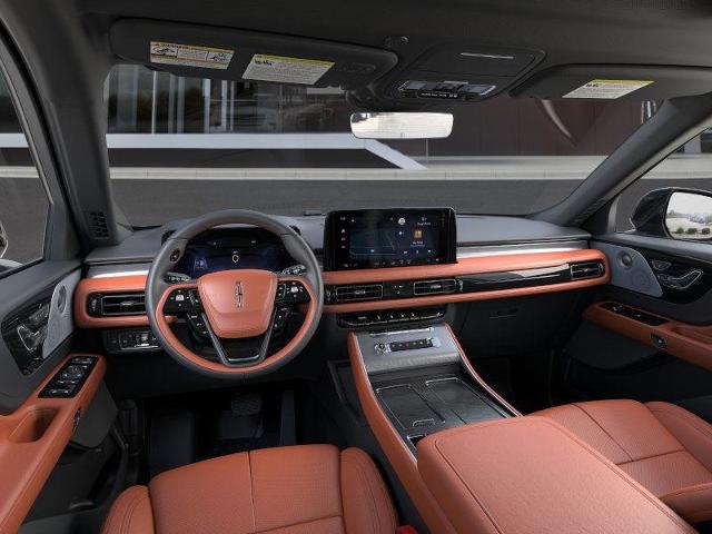 2025 Lincoln Aviator Vehicle Photo in Neenah, WI 54956