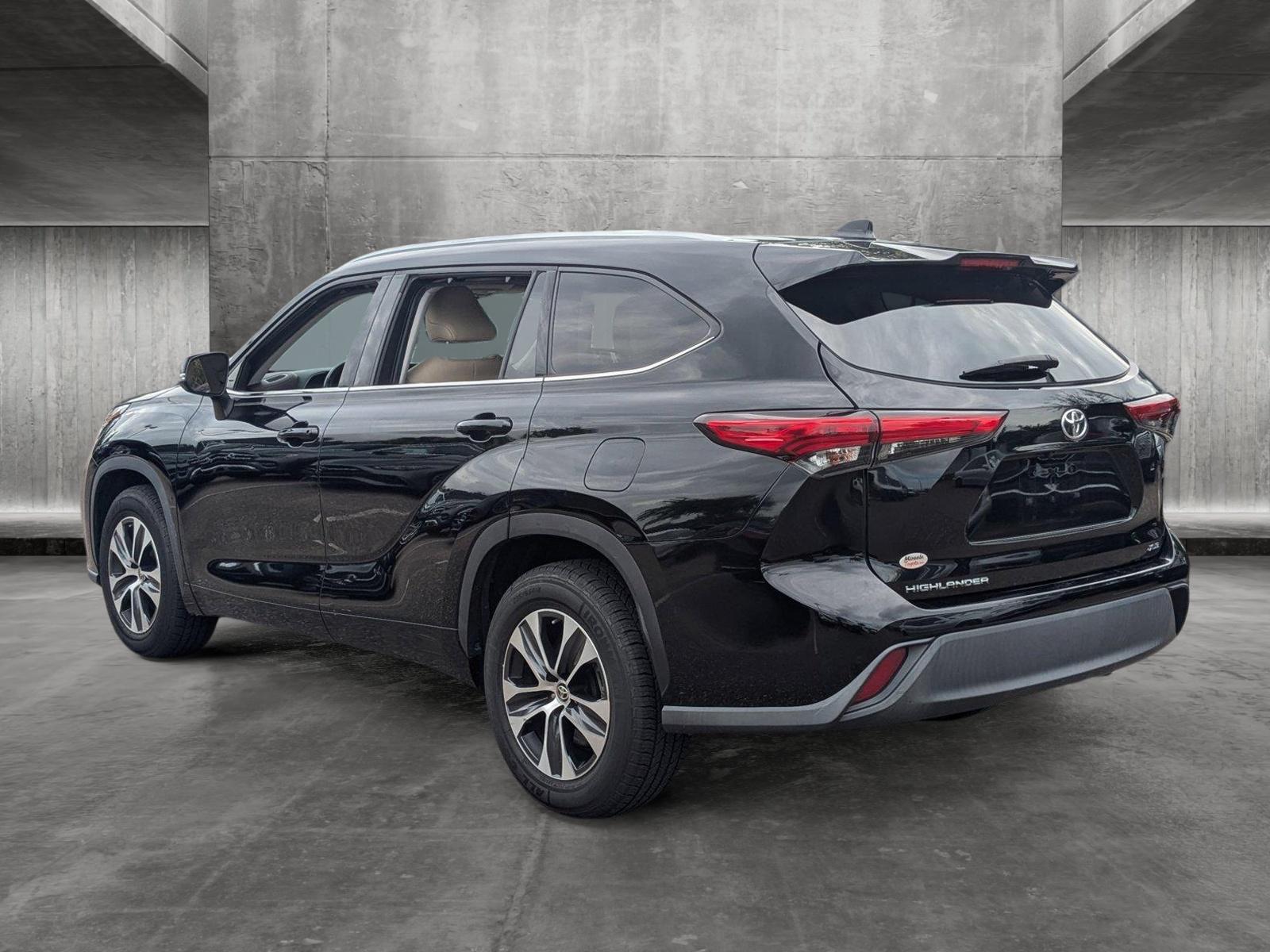 2020 Toyota Highlander Vehicle Photo in Wesley Chapel, FL 33544