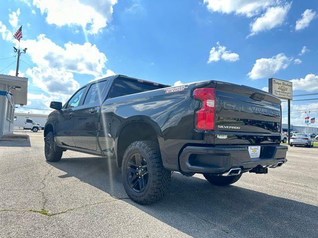 2023 Chevrolet Silverado 1500 Vehicle Photo in TUPELO, MS 38801-6508