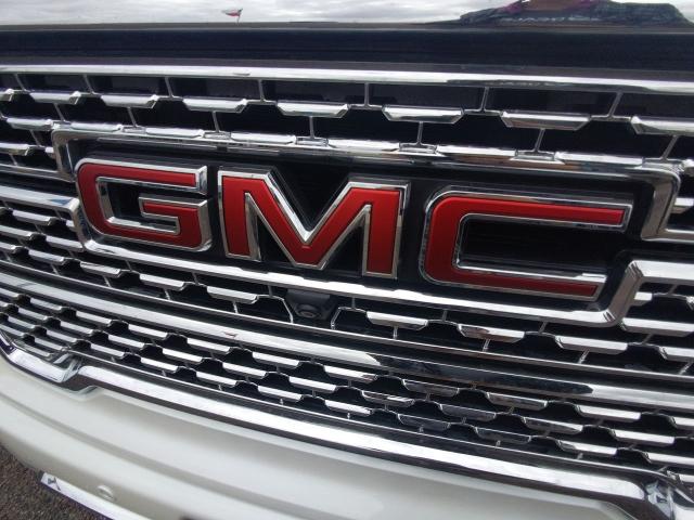 2021 GMC Sierra 1500 Vehicle Photo in NEDERLAND, TX 77627-8017