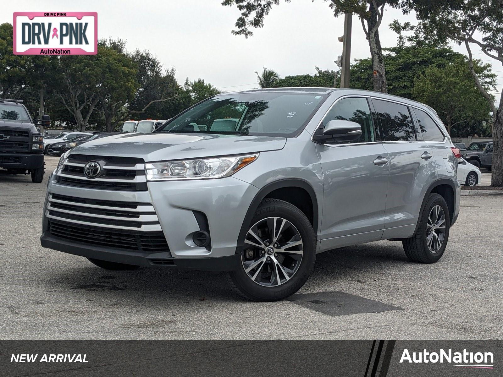 2018 Toyota Highlander Vehicle Photo in GREENACRES, FL 33463-3207