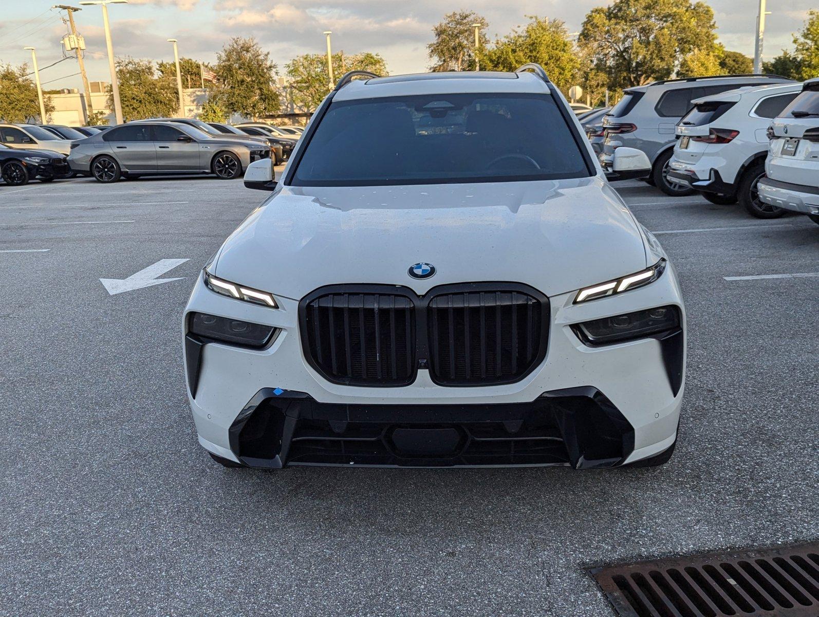 2024 BMW X7 xDrive40i Vehicle Photo in Delray Beach, FL 33444