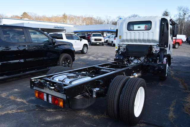 2024 Chevrolet Low Cab Forward 4500 Vehicle Photo in WHITMAN, MA 02382-1041