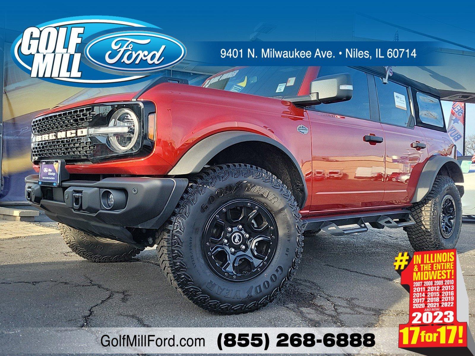 2023 Ford Bronco Vehicle Photo in Plainfield, IL 60586