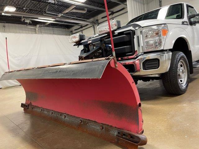 Used 2016 Ford F-250 Super Duty XL with VIN 1FTBF2B62GEA79611 for sale in Manchester, IA