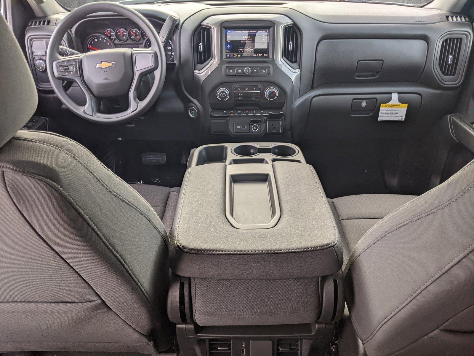 2024 Chevrolet Silverado 1500 Vehicle Photo in PEMBROKE PINES, FL 33024-6534