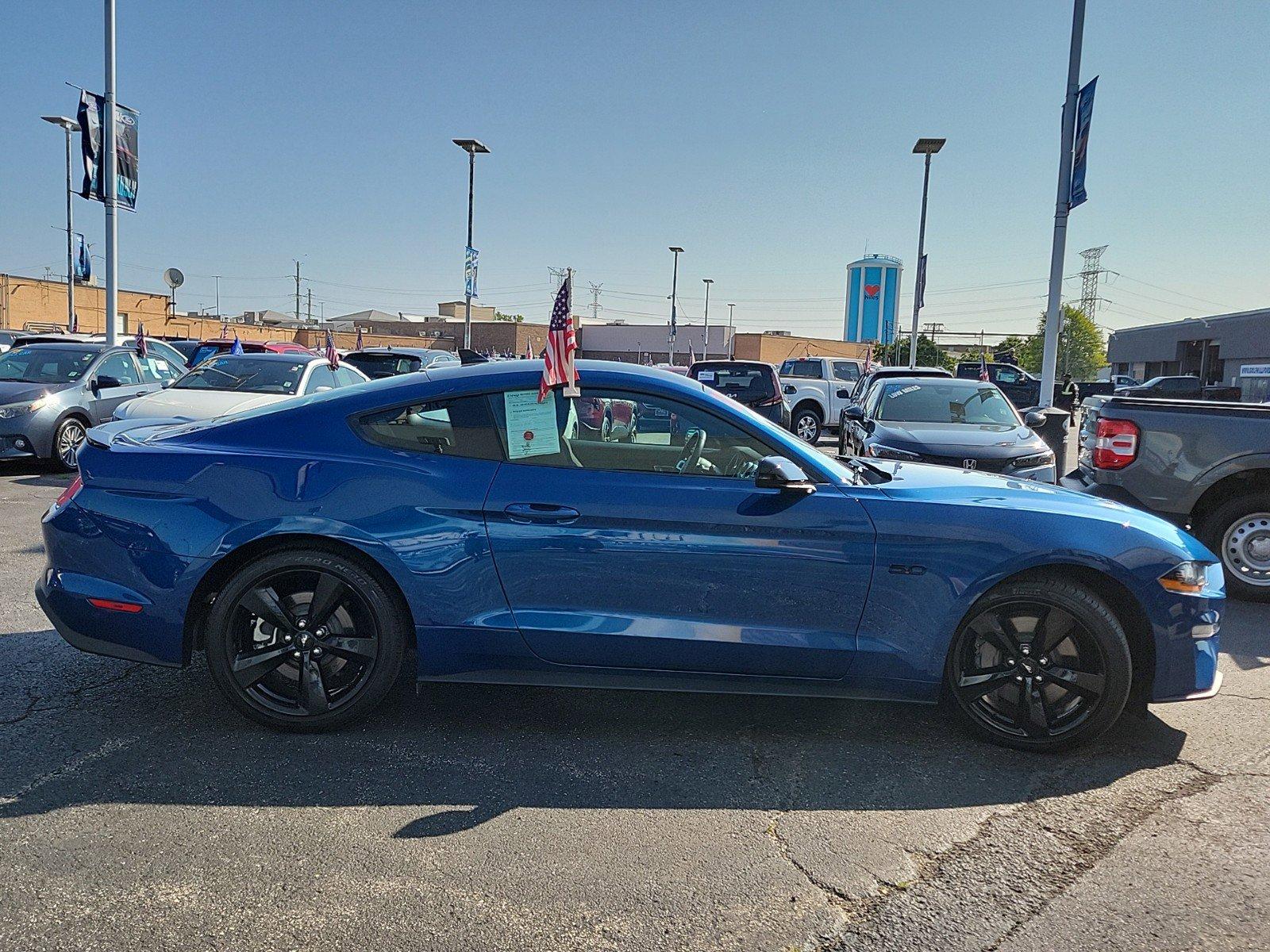 2022 Ford Mustang Vehicle Photo in Saint Charles, IL 60174