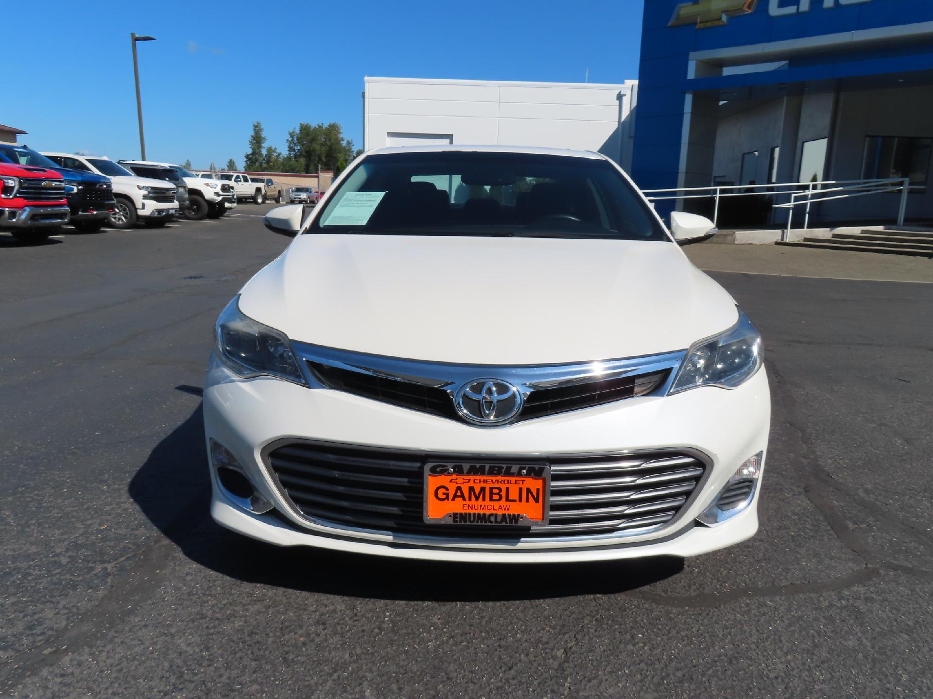 Used 2014 Toyota Avalon XLE Premium with VIN 4T1BK1EB3EU094292 for sale in Enumclaw, WA