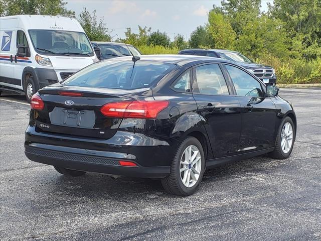 Used 2017 Ford Focus SE with VIN 1FADP3F22HL329614 for sale in Springfield, IL