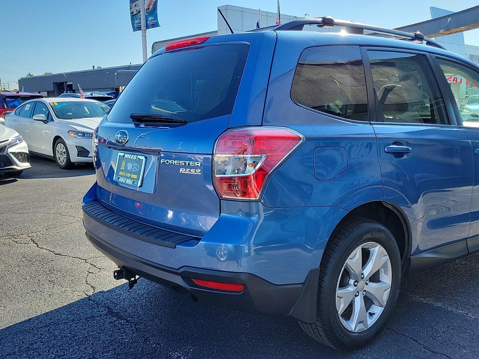 2015 Subaru Forester Vehicle Photo in Saint Charles, IL 60174