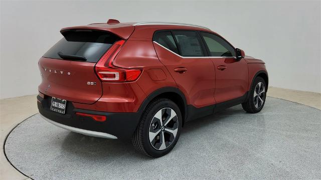 2024 Volvo XC40 Vehicle Photo in Grapevine, TX 76051