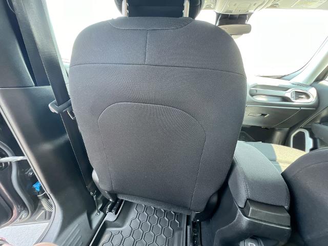 2019 Jeep Renegade Vehicle Photo in MASSENA, NY 13662-2255