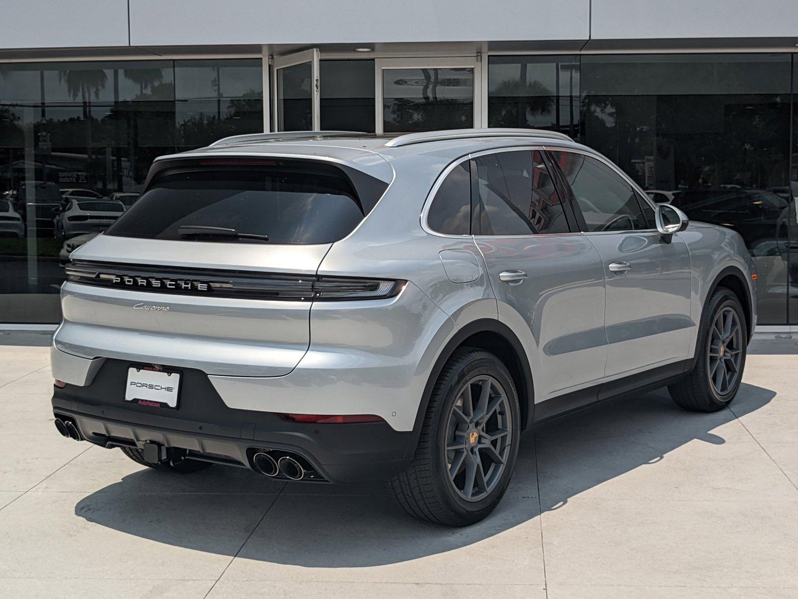 2024 Porsche Cayenne Vehicle Photo in Maitland, FL 32751