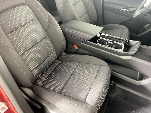 2025 Chevrolet Equinox Vehicle Photo in ALLIANCE, OH 44601-4622