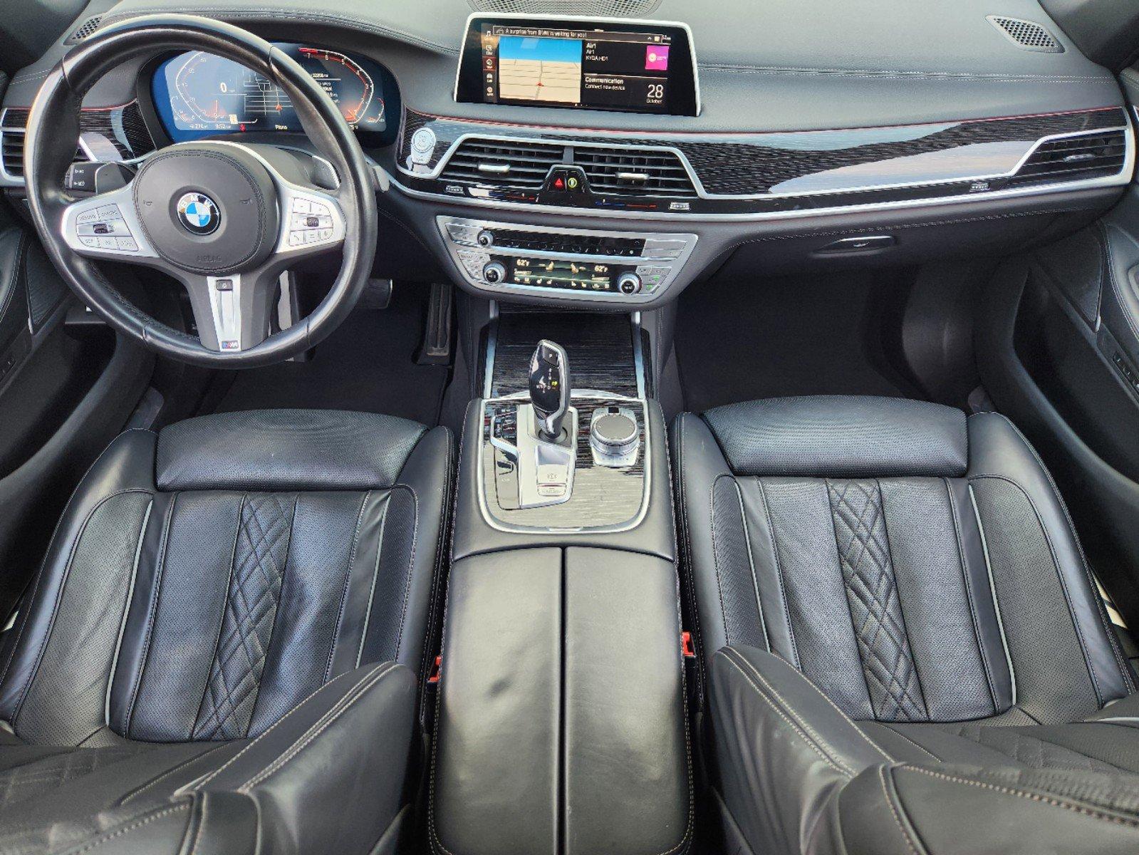 2022 BMW 740i Vehicle Photo in PLANO, TX 75024