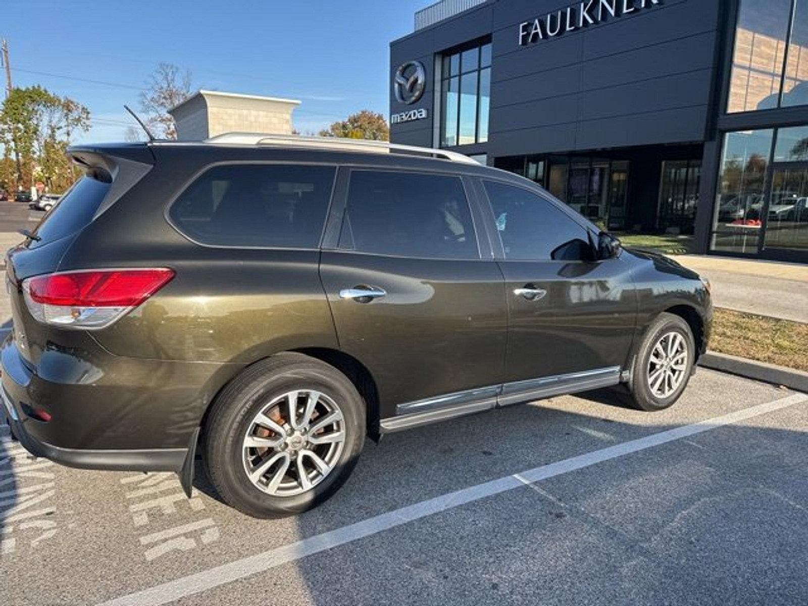 2016 Nissan Pathfinder Vehicle Photo in Trevose, PA 19053