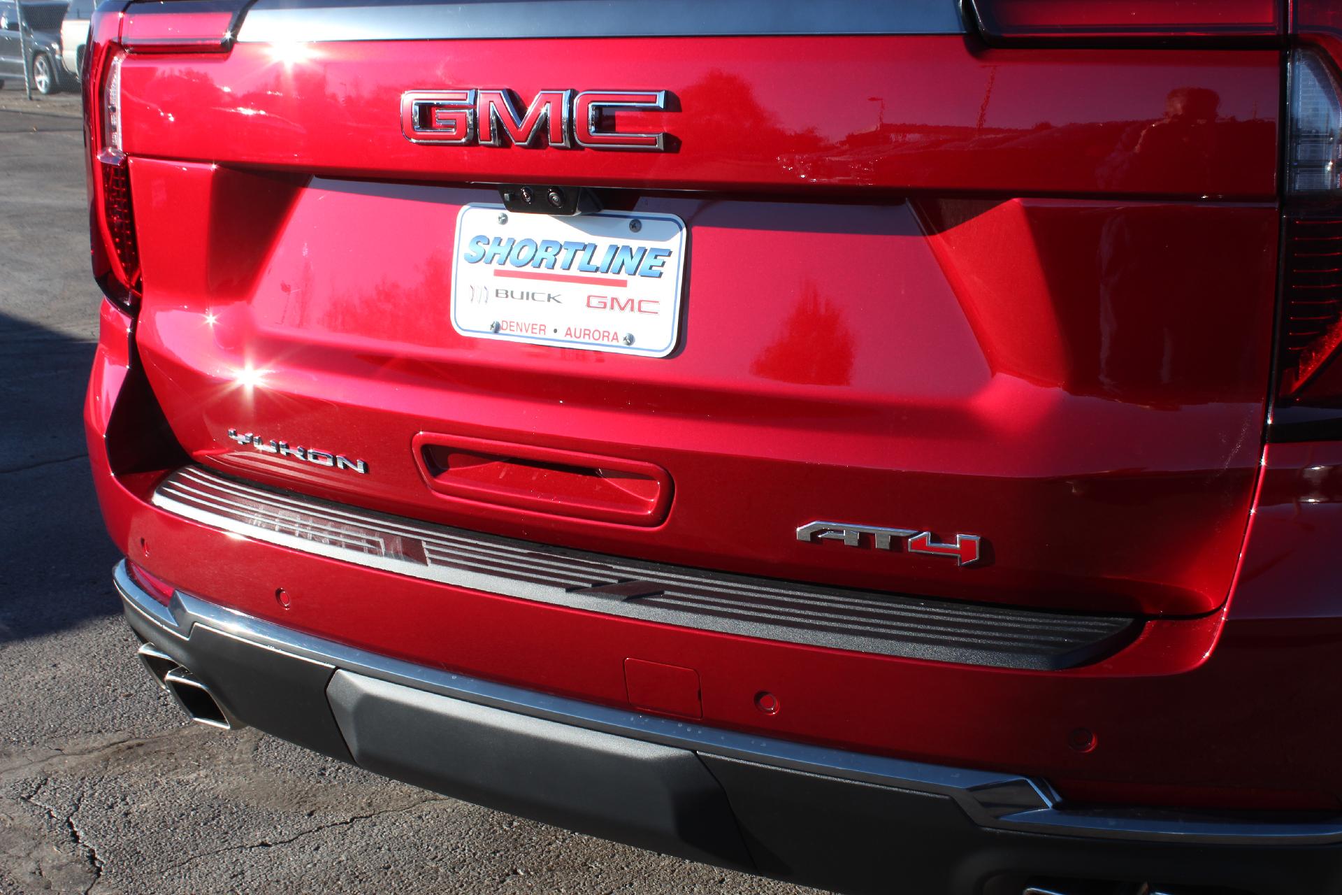 2025 GMC Yukon XL Vehicle Photo in AURORA, CO 80012-4011