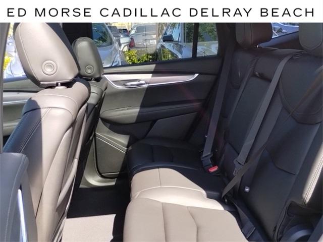 2024 Cadillac XT6 Vehicle Photo in DELRAY BEACH, FL 33483-3294