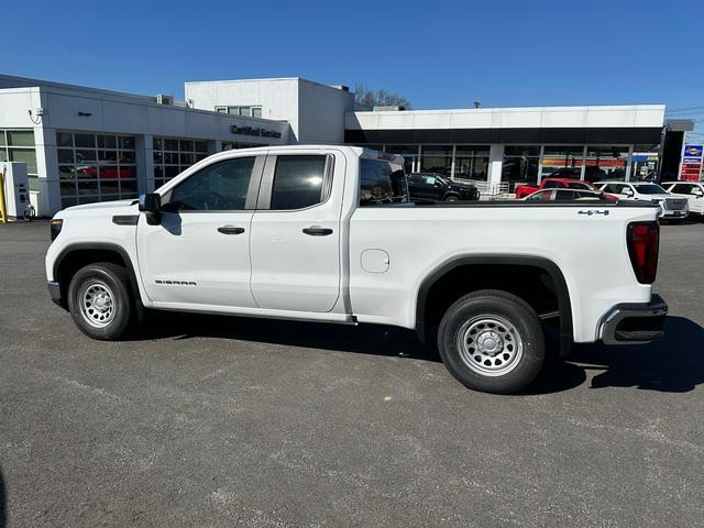 2024 GMC Sierra 1500 Vehicle Photo in LOWELL, MA 01852-4336