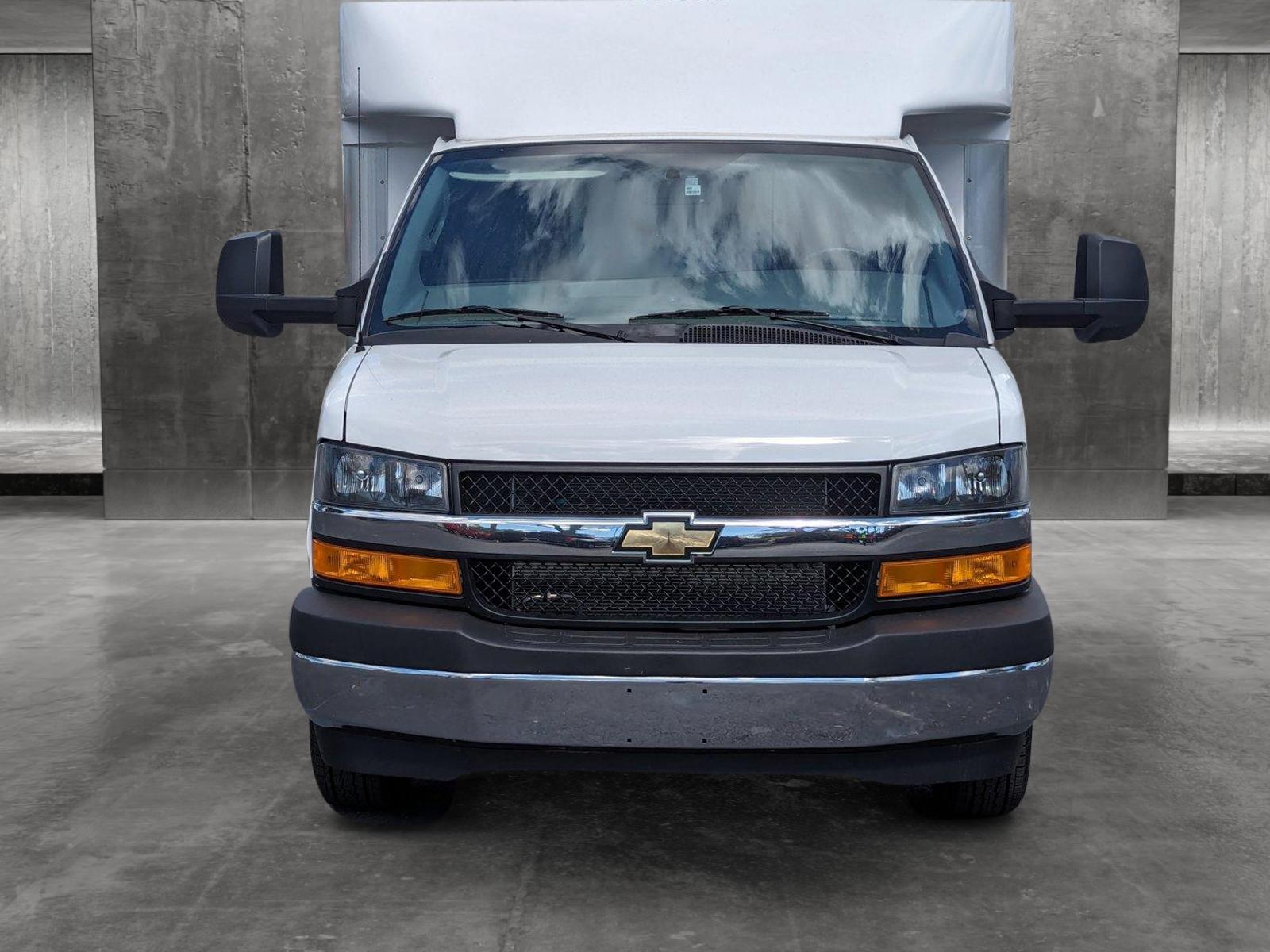 2023 Chevrolet Express Commercial Cutaway Vehicle Photo in GREENACRES, FL 33463-3207