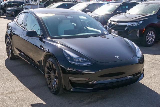 2022 Tesla Model 3 Vehicle Photo in VENTURA, CA 93003-8585