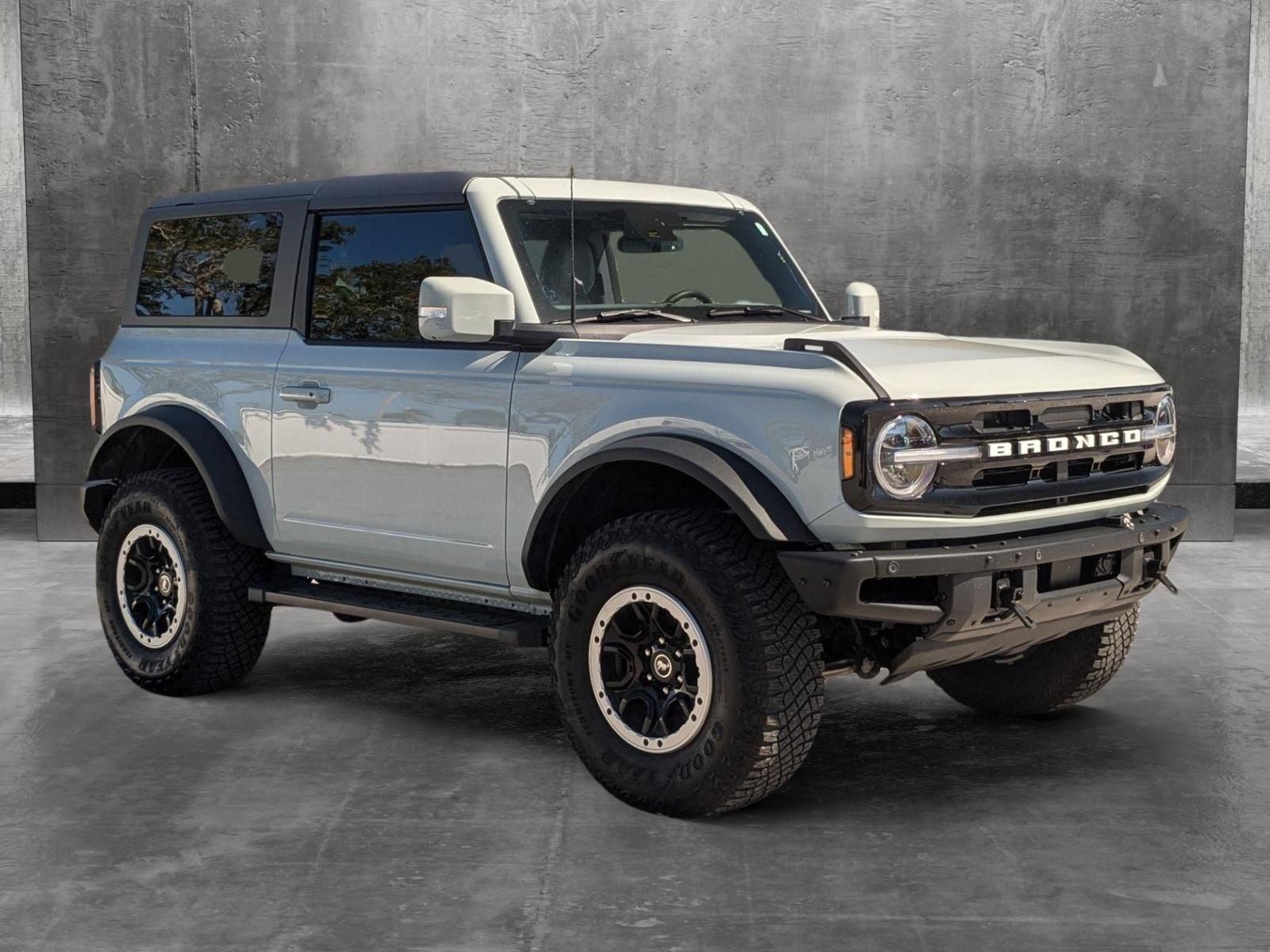 2023 Ford Bronco Vehicle Photo in St. Petersburg, FL 33713