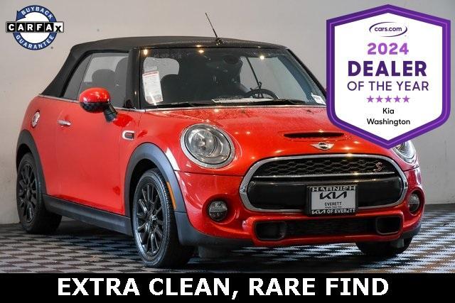 2017 MINI Cooper S Convertible Vehicle Photo in Everett, WA 98204