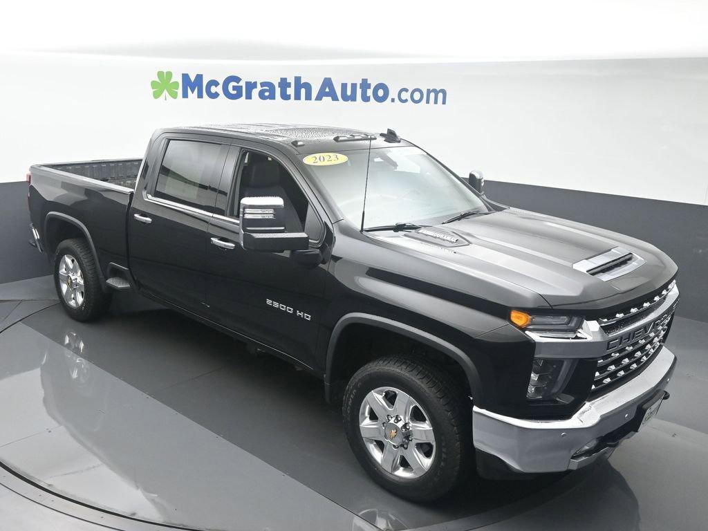 2023 Chevrolet Silverado 2500 HD Vehicle Photo in Cedar Rapids, IA 52402