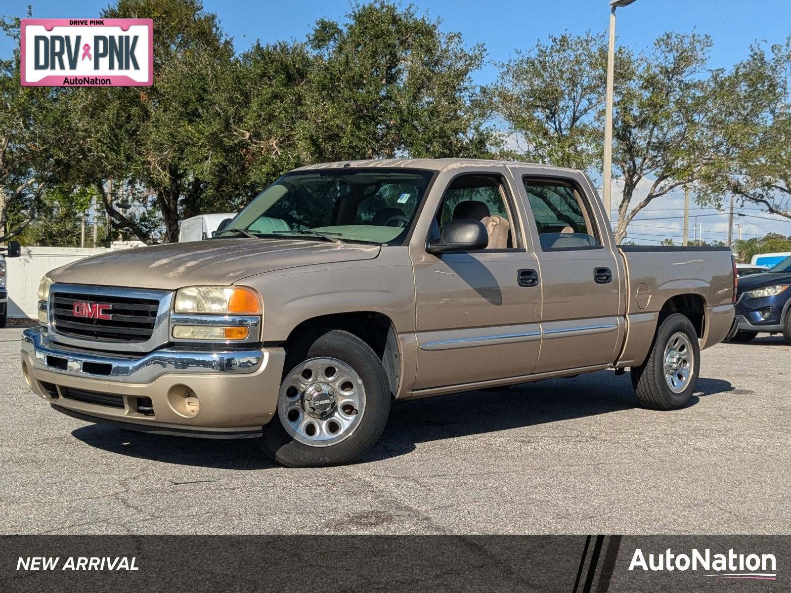 2007 GMC Sierra 1500 Classic Vehicle Photo in St. Petersburg, FL 33713