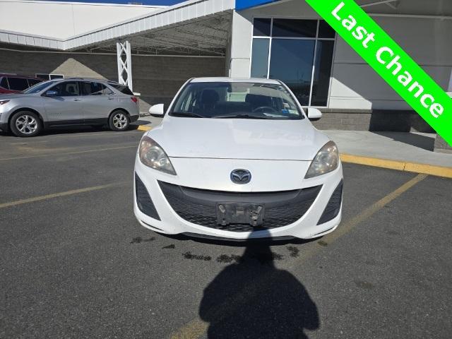 Used 2011 Mazda MAZDA3 i Sport with VIN JM1BL1UFXB1384385 for sale in Post Falls, ID