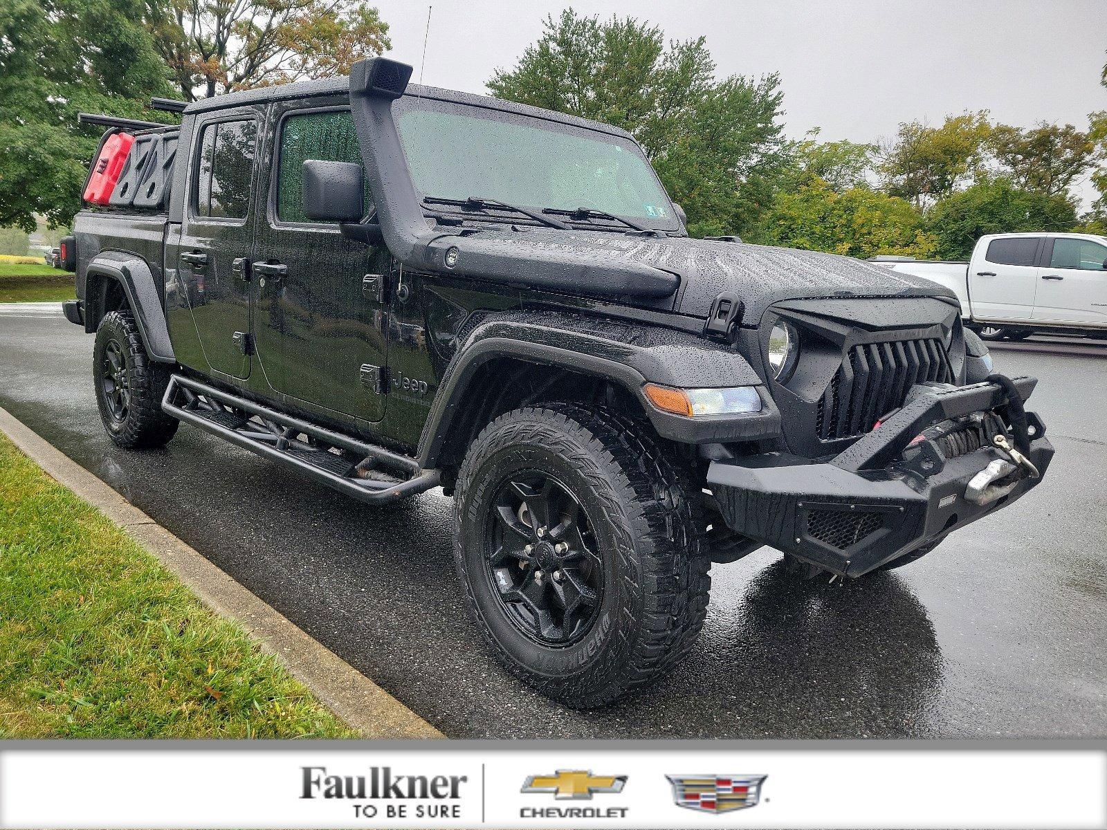 2021 Jeep Gladiator Vehicle Photo in BETHLEHEM, PA 18017-9401