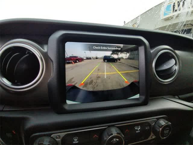 2023 Jeep Gladiator Vehicle Photo in Corpus Christi, TX 78411