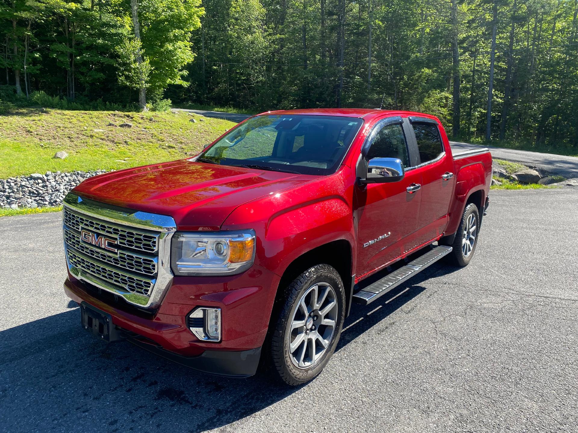 Used 2021 GMC Canyon Denali with VIN 1GTG6EEN1M1291008 for sale in Tannersville, NY