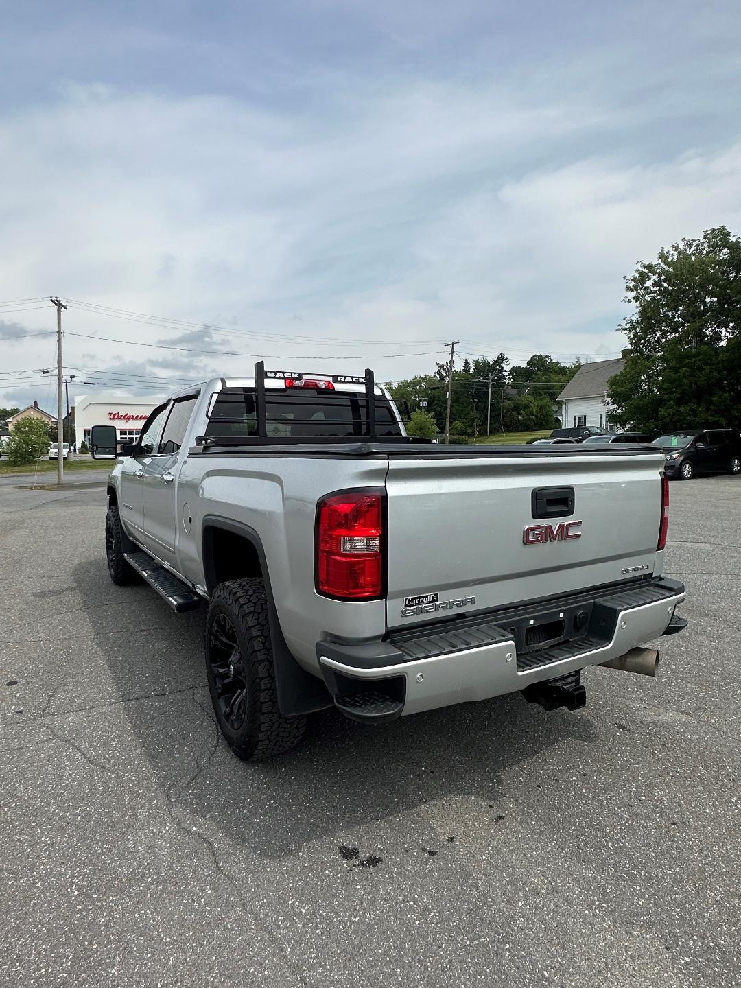 Used 2018 GMC Sierra 2500 Denali HD Denali with VIN 1GT12UEY4JF242518 for sale in Presque Isle, ME