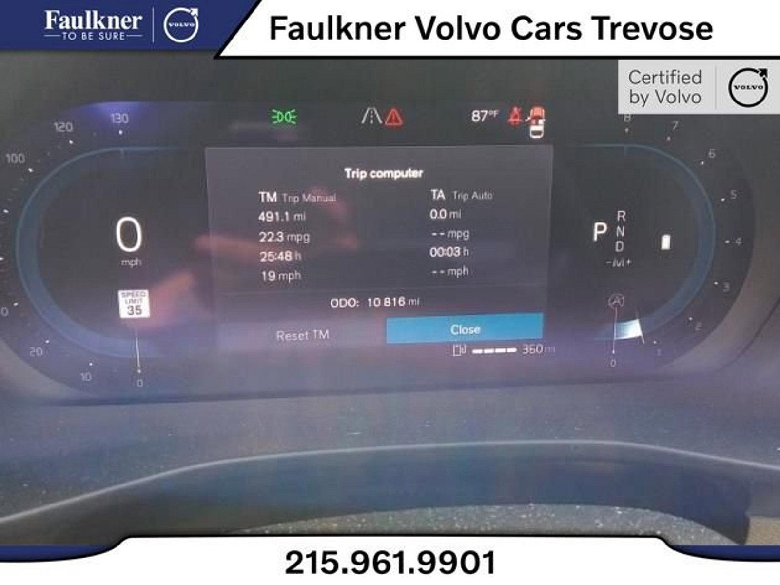 2023 Volvo XC40 Vehicle Photo in Trevose, PA 19053