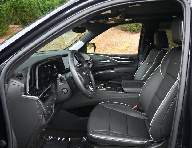 2022 Cadillac Escalade Vehicle Photo in NORWOOD, MA 02062-5222