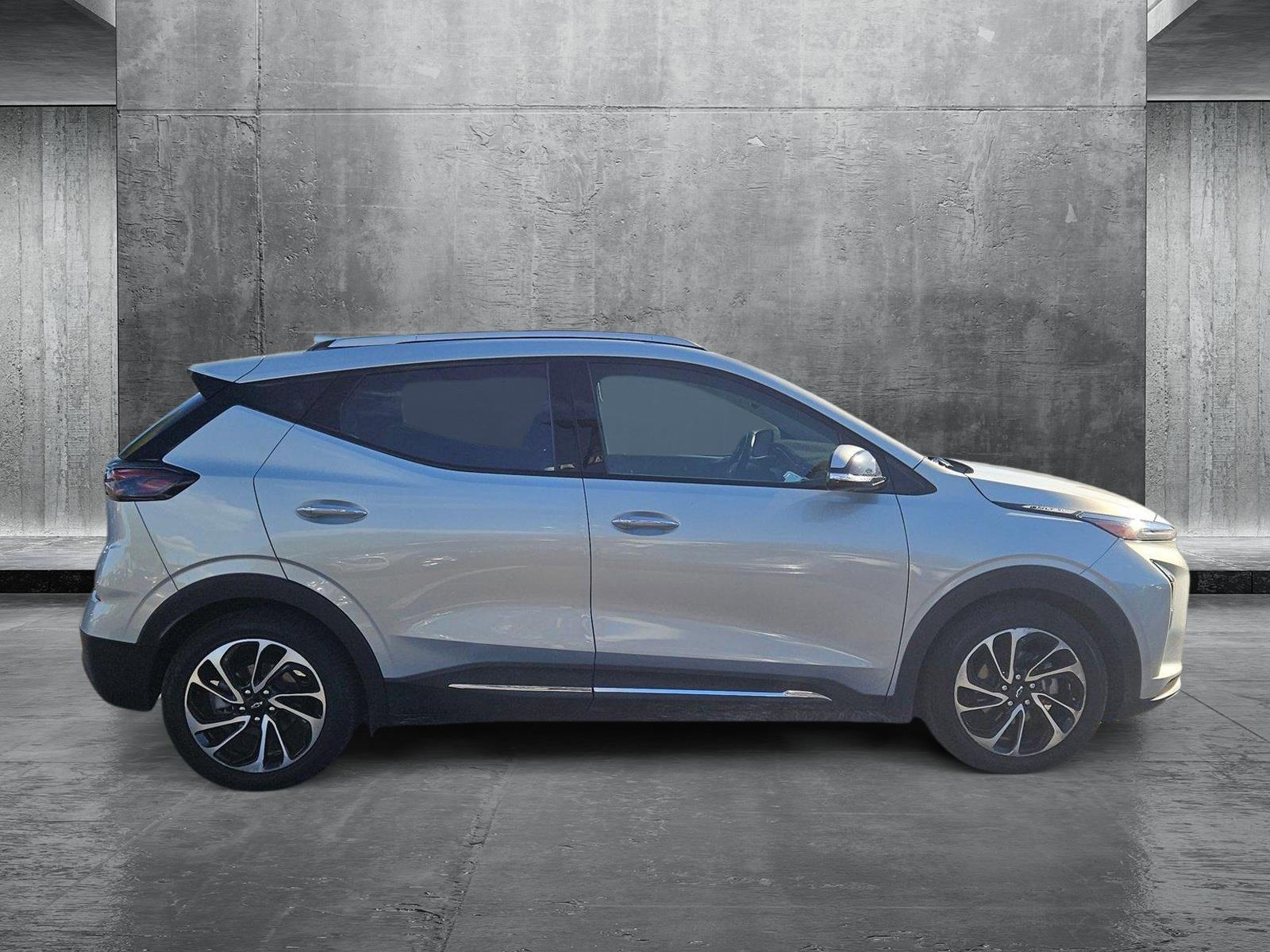 2022 Chevrolet Bolt EUV Vehicle Photo in MESA, AZ 85206-4395