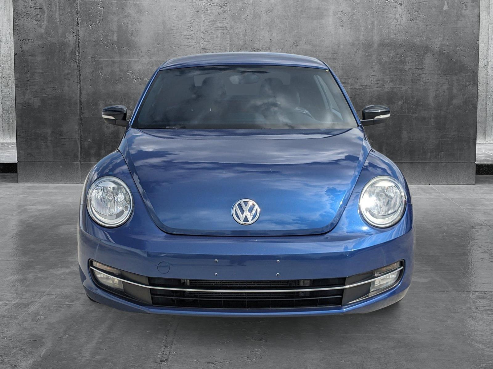 2012 Volkswagen Beetle Vehicle Photo in MIAMI, FL 33172-3015