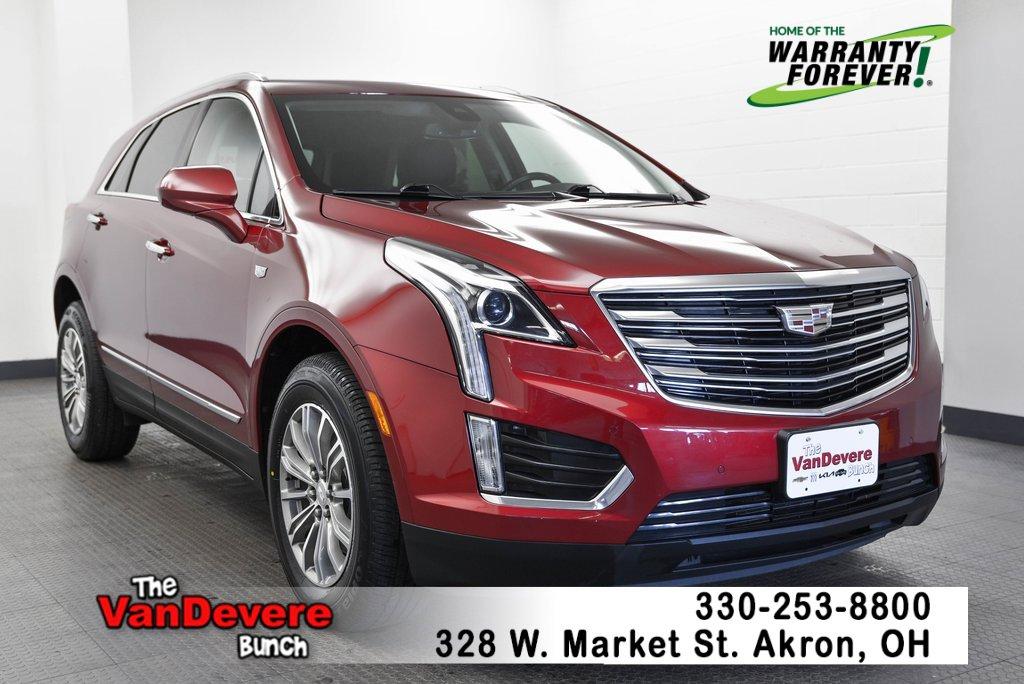 2019 Cadillac XT5 Vehicle Photo in AKRON, OH 44303-2185