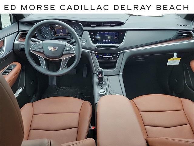 2024 Cadillac XT5 Vehicle Photo in DELRAY BEACH, FL 33483-3294